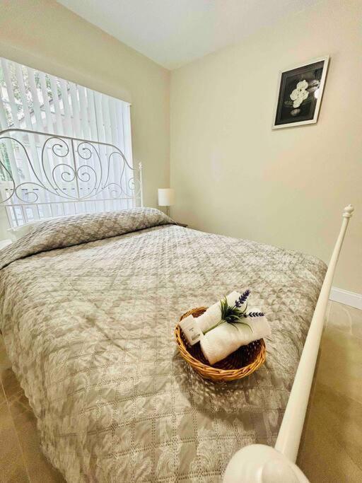Vintage Family Scape + Heated Pool&Discount Villa Tampa Exterior photo